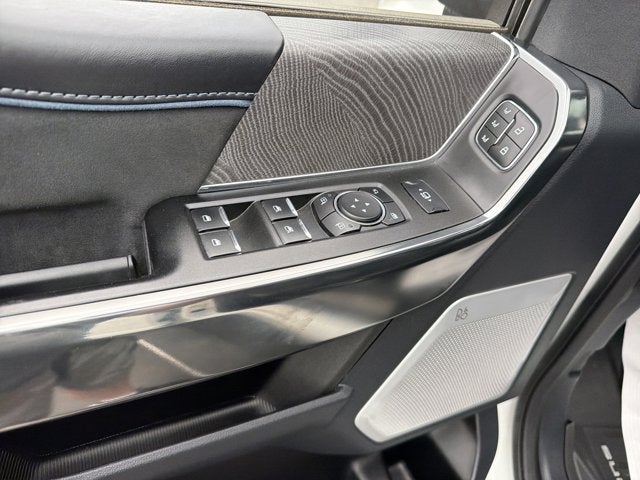 2025 Ford F-450SD Platinum DRW