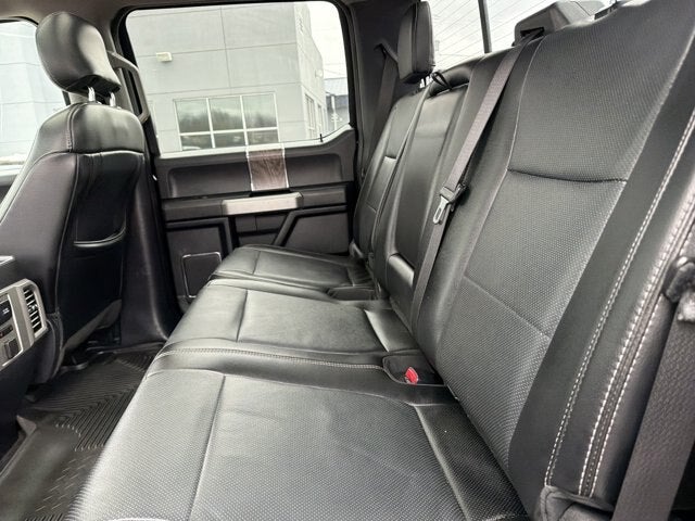 2017 Ford F-450SD Lariat DRW