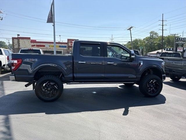 2022 Ford F-150 Lariat LIFTED WHEELS & TIRES