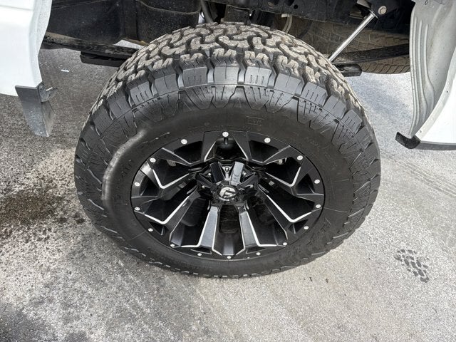 2025 Ford F-150 XLT LIFTED WHEELS & TIRES