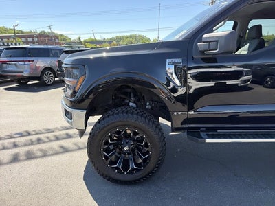 2025 Ford F-150 XLT LIFTED WHEELS & TIRES