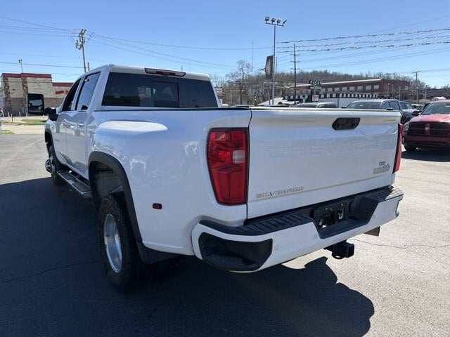 2023 Chevrolet Silverado 3500HD High Country DRW
