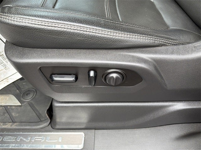 2022 GMC Sierra 3500HD Denali