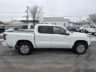 2022 Nissan Frontier SV
