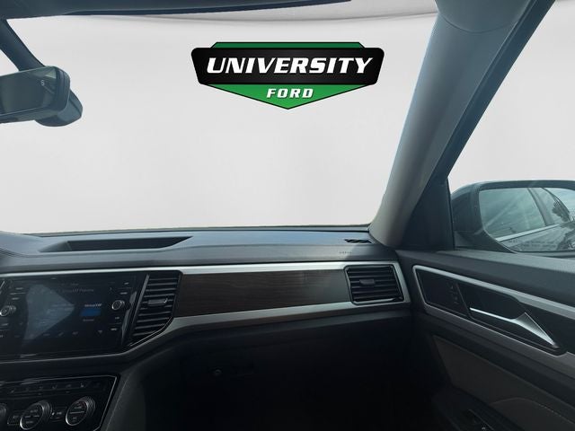 2022 Volkswagen Atlas 2.0T SE w/Technology