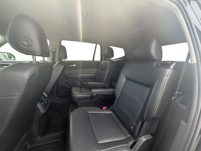 2022 Volkswagen Atlas 2.0T SE w/Technology