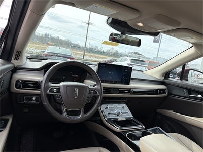 2022 Lincoln Nautilus Standard