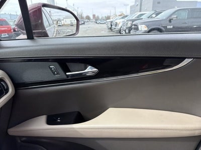 2022 Lincoln Nautilus Standard