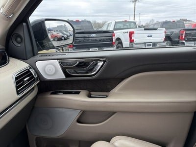 2022 Lincoln Navigator Reserve