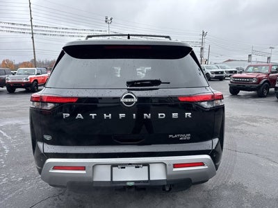 2023 Nissan Pathfinder Platinum