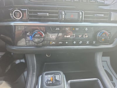 2023 Nissan Pathfinder Platinum
