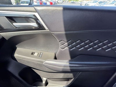 2024 Mitsubishi Outlander SEL Black Edition