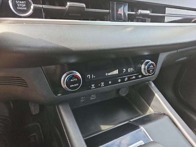 2022 Mitsubishi Outlander ES