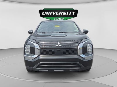 2022 Mitsubishi Outlander ES
