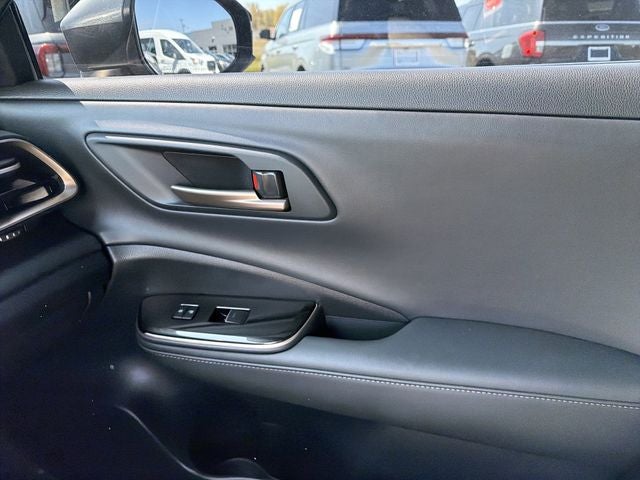 2024 Toyota Crown Platinum