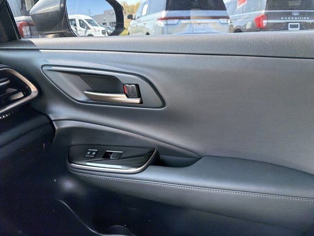 2024 Toyota Crown Platinum