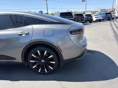 2024 Toyota Crown Platinum