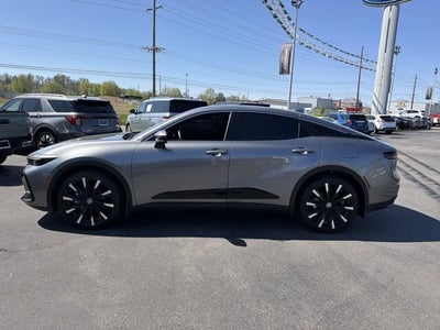 2024 Toyota Crown Platinum