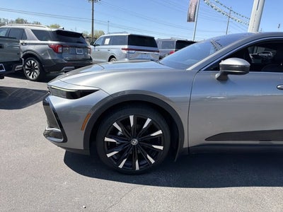 2024 Toyota Crown Platinum