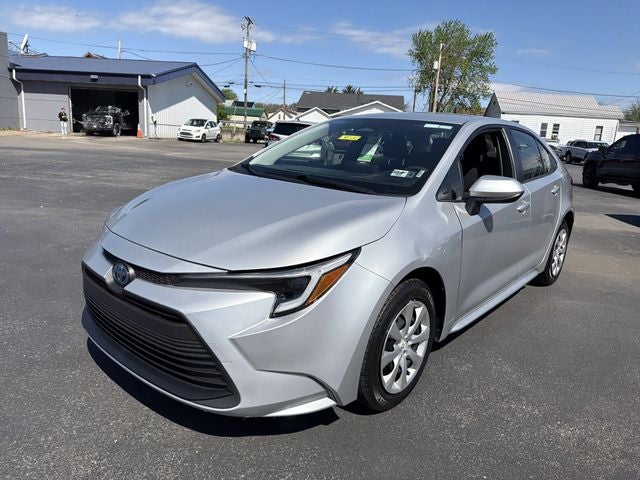2025 Toyota Corolla Hybrid LE