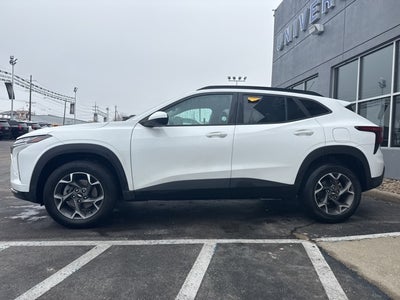 2025 Chevrolet Trax LT