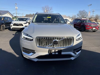 2023 Volvo XC90 B5 Plus