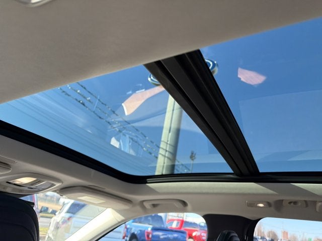 2023 Volvo XC90 B5 Plus